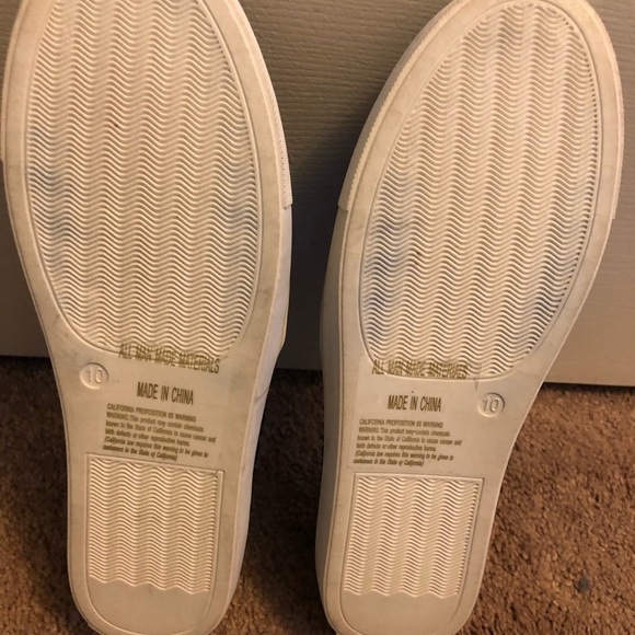 Black shoes - Picture 2 of 3